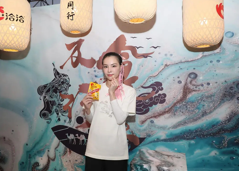 澳门永利皇宫官网入口×李宁及食行乐手提包